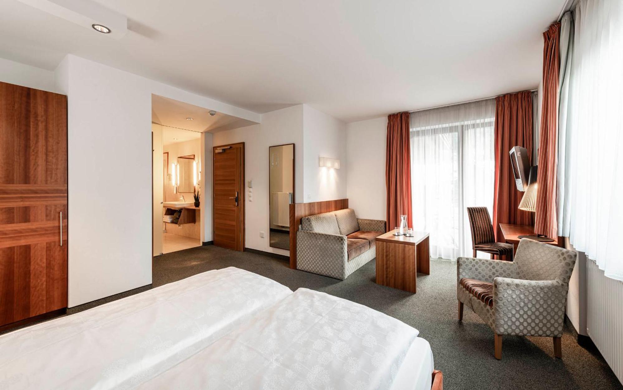 Hotel Clara Vahrn Экстерьер фото