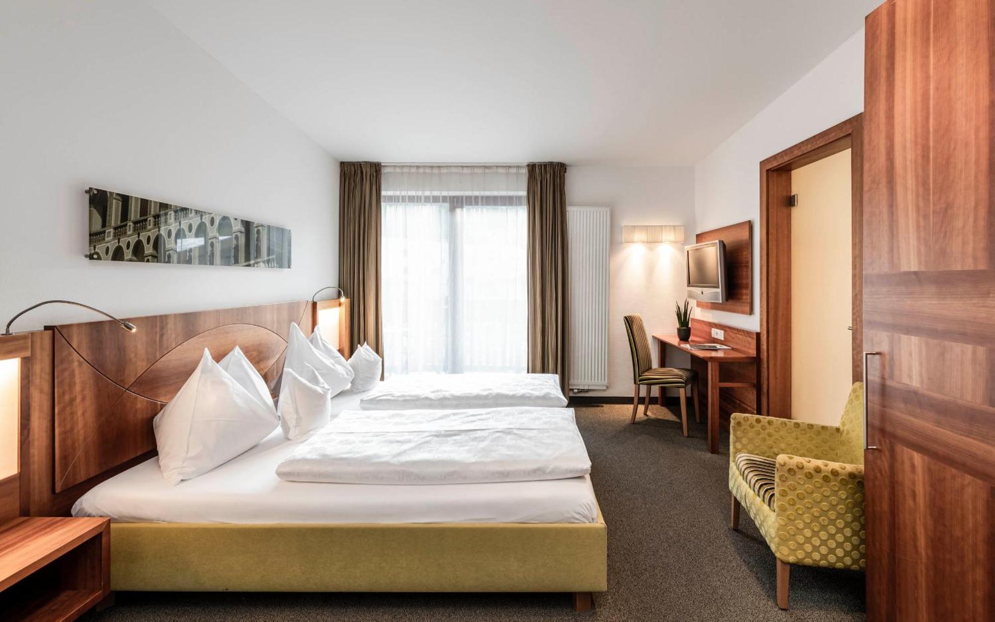 Hotel Clara Vahrn Экстерьер фото